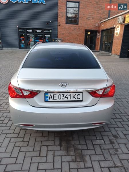 Седан Hyundai Sonata 2011 в Кременчуге