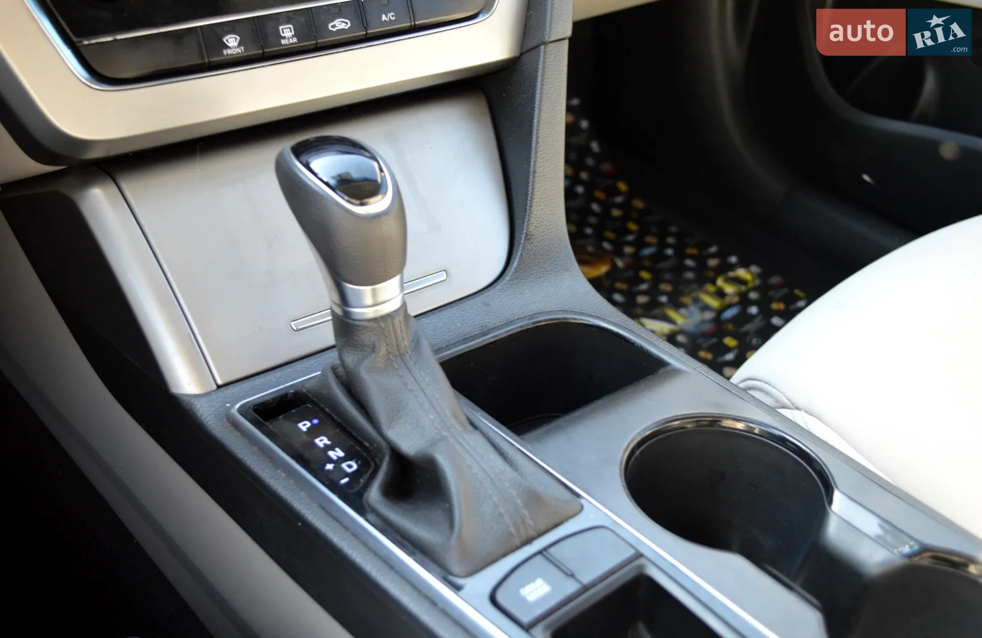 2014 Hyundai Sonata - мініатюра 28