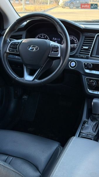 Седан Hyundai Sonata 2018 в Днепре