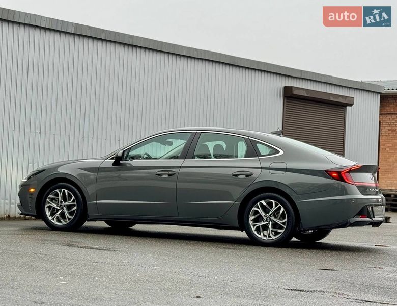 Седан Hyundai Sonata 2022 в Киеве