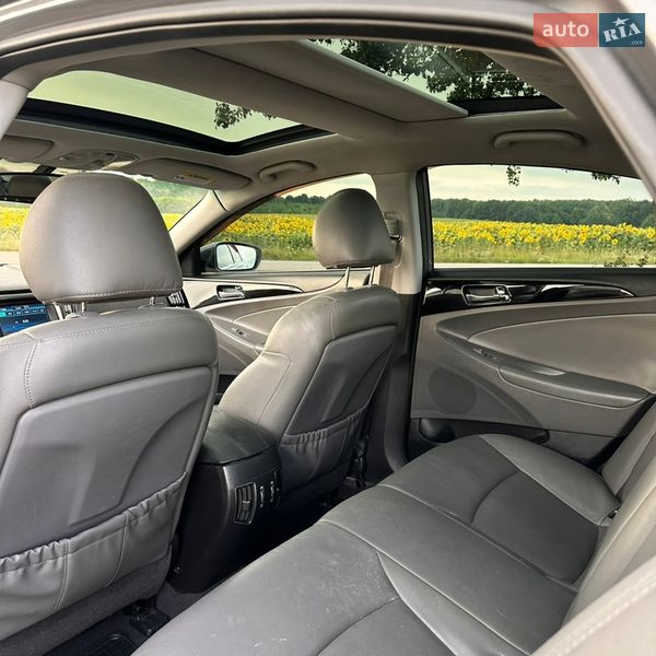 Седан Hyundai Sonata 2012 в Бердичеве