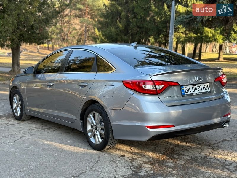 Седан Hyundai Sonata 2016 в Ровно