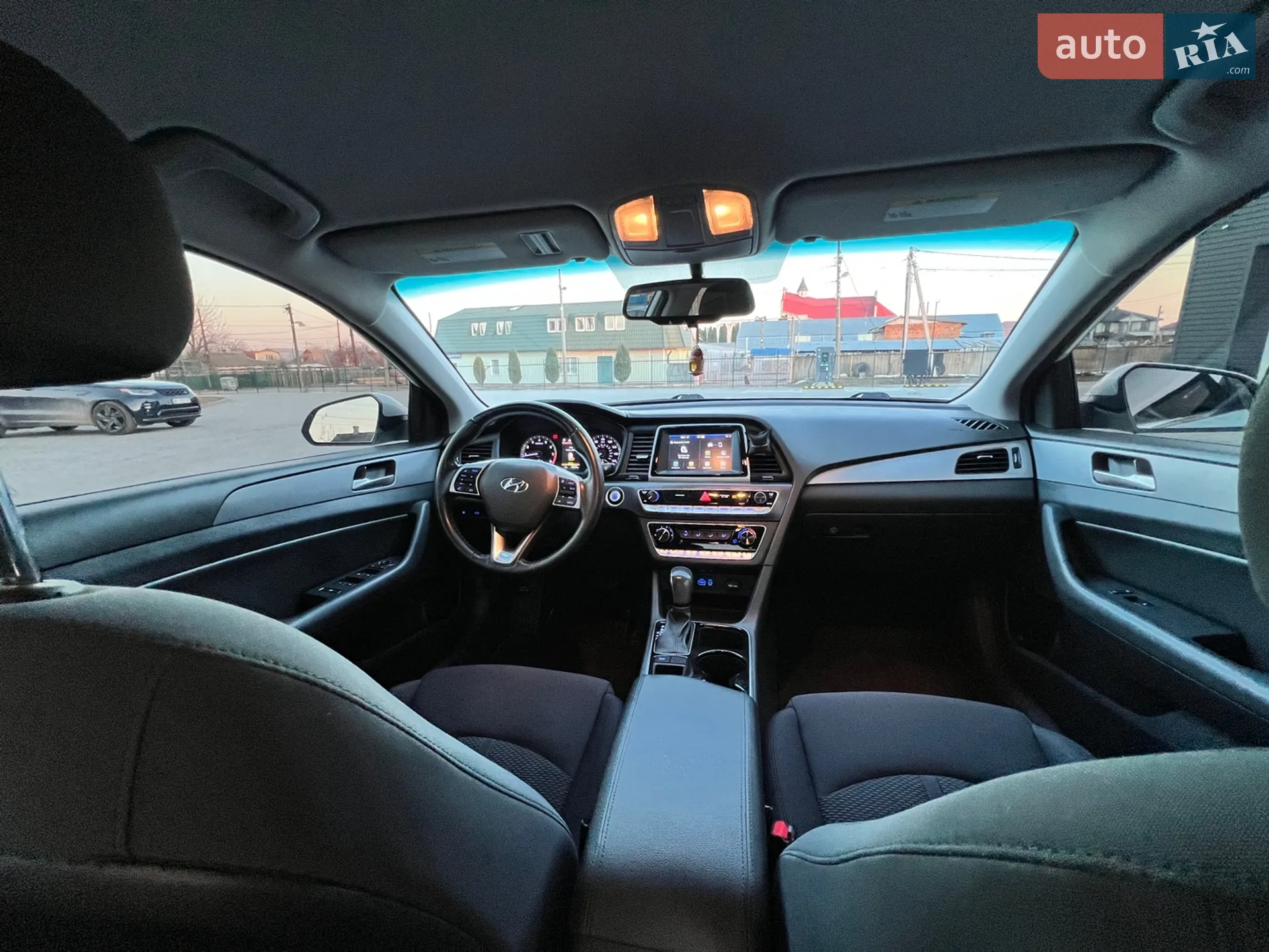2017 Hyundai Sonata - мініатюра 12