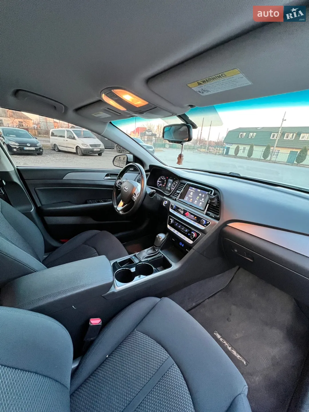 2017 Hyundai Sonata - мініатюра 16