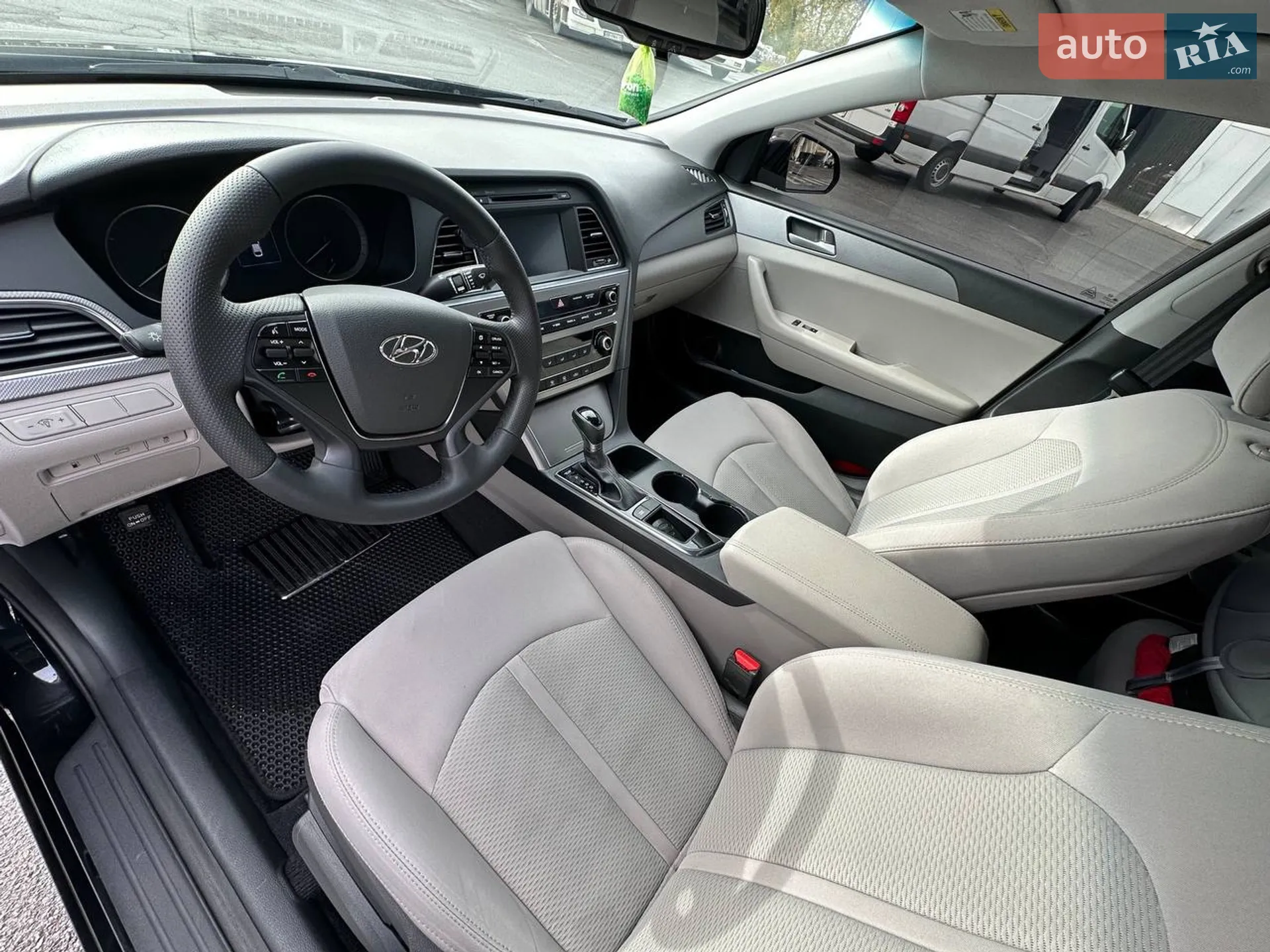 2015 Hyundai Sonata - мініатюра 9