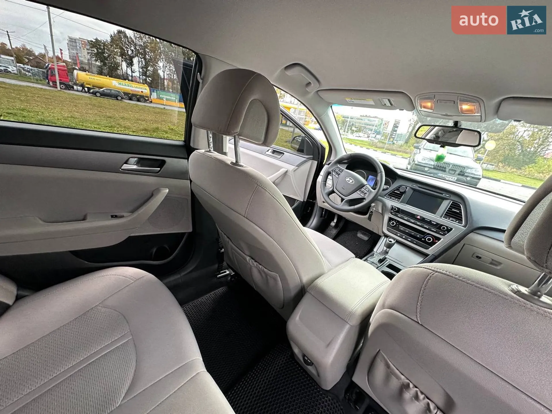 2015 Hyundai Sonata - мініатюра 11