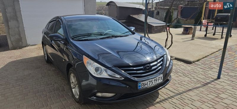 Hyundai Sonata 2013