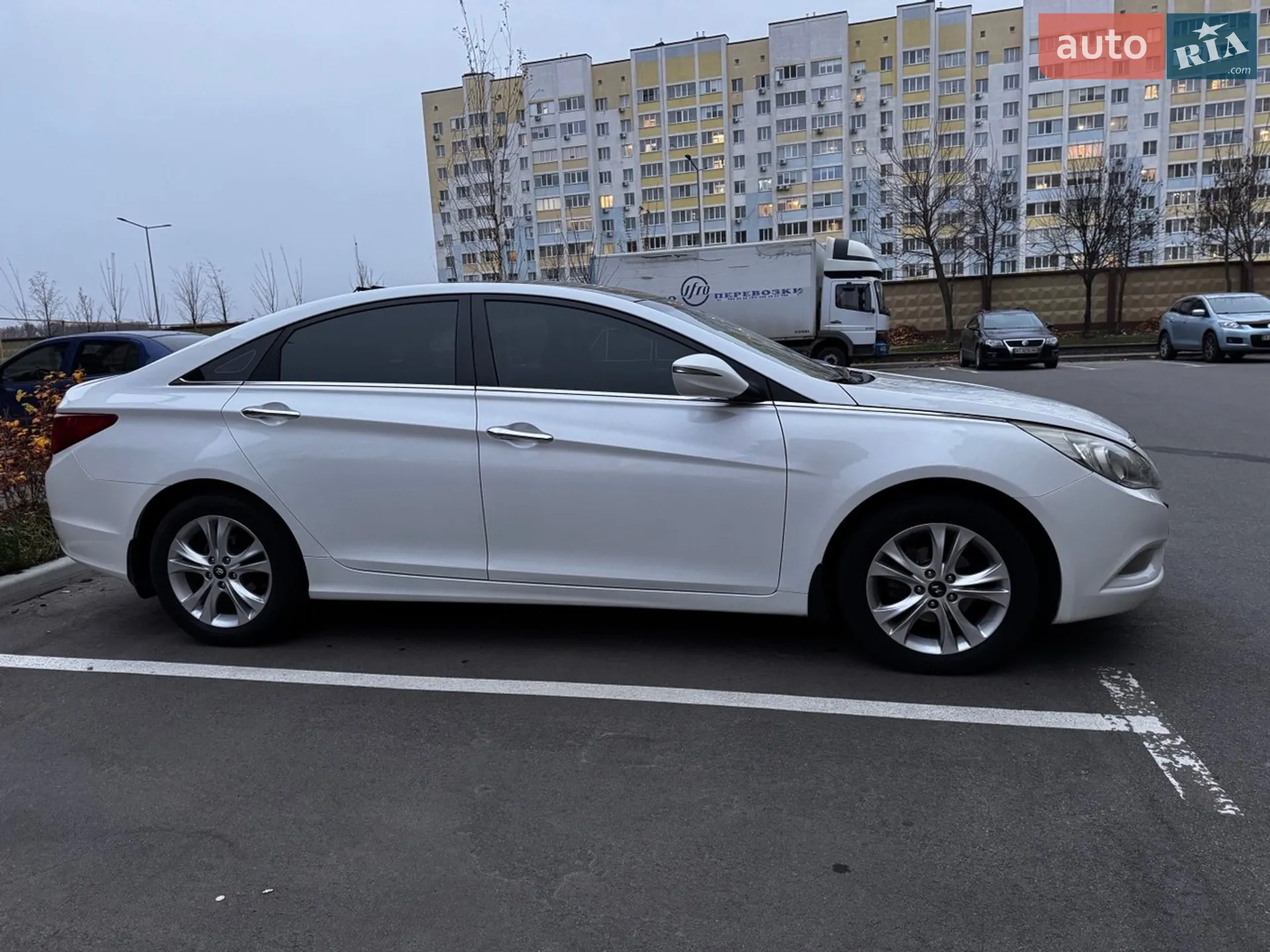 2010 Hyundai Sonata - мініатюра 2