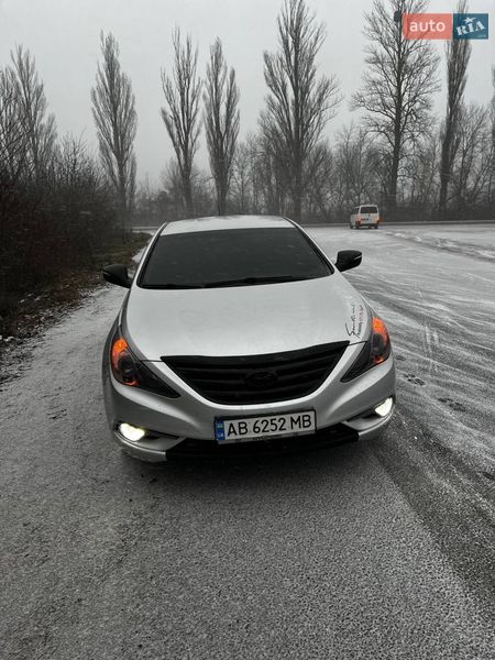 Седан Hyundai Sonata 2013 в Гайсину
