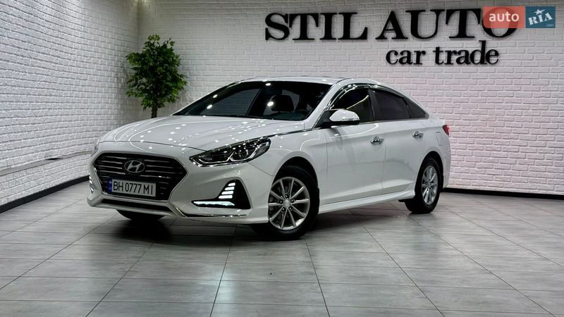 Седан Hyundai Sonata 2018 в Одессе