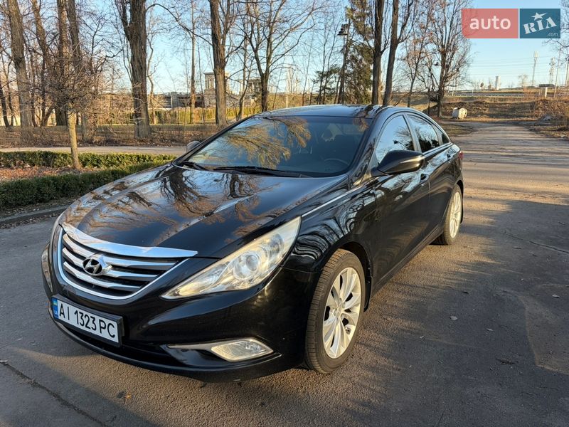 Hyundai Sonata 2012