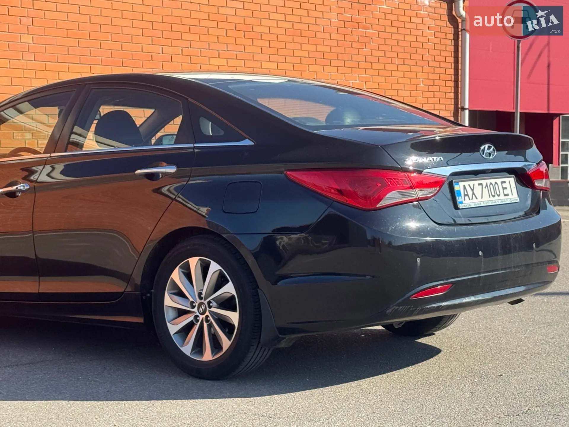 2014 Hyundai Sonata - мініатюра 9