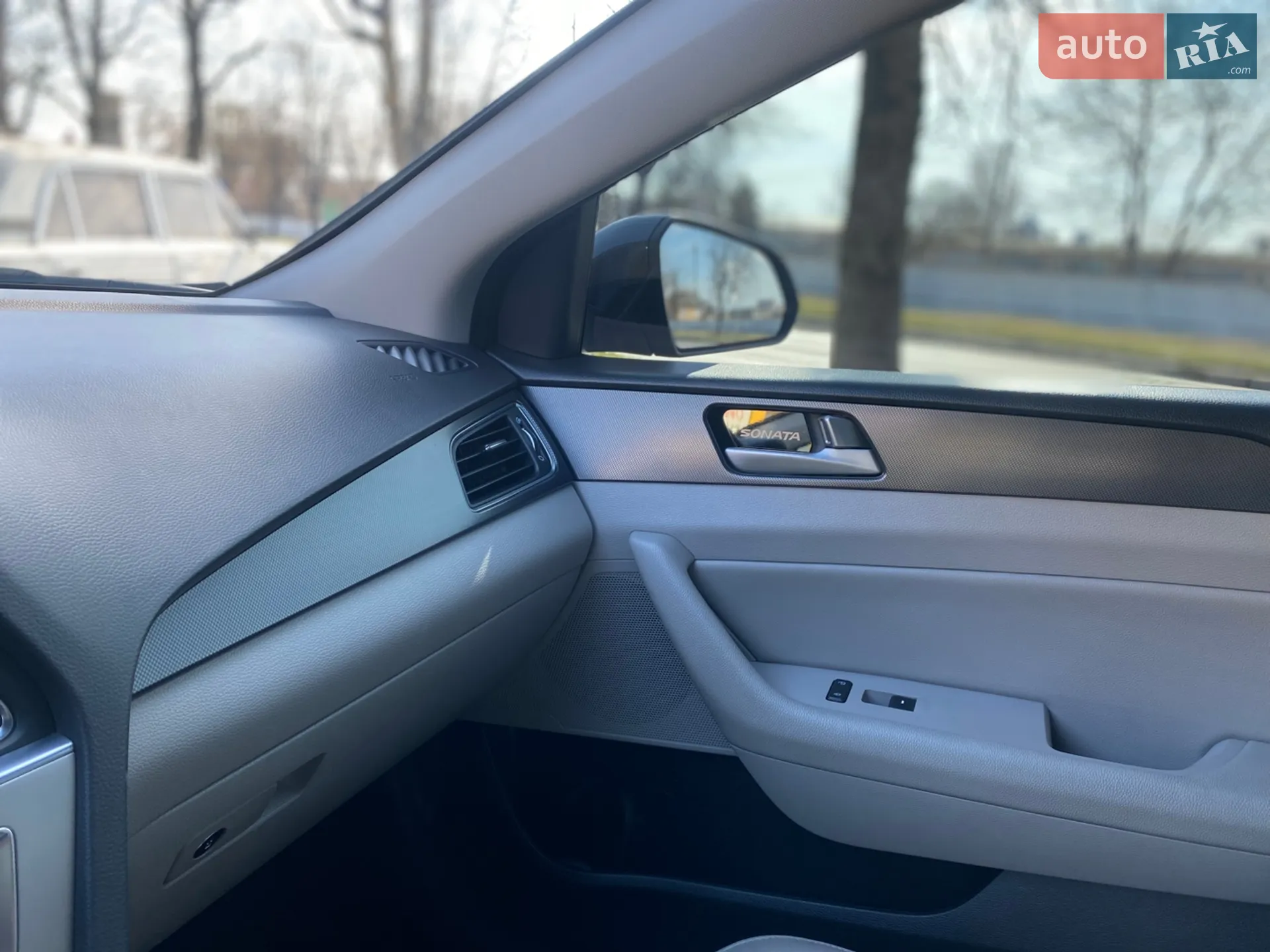 2017 Hyundai Sonata - мініатюра 52