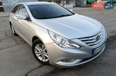 Седан Hyundai Sonata 2011 в Гадячі