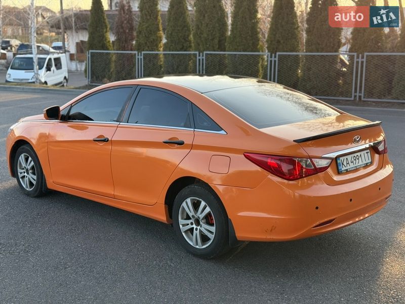 Седан Hyundai Sonata 2014 в Смеле