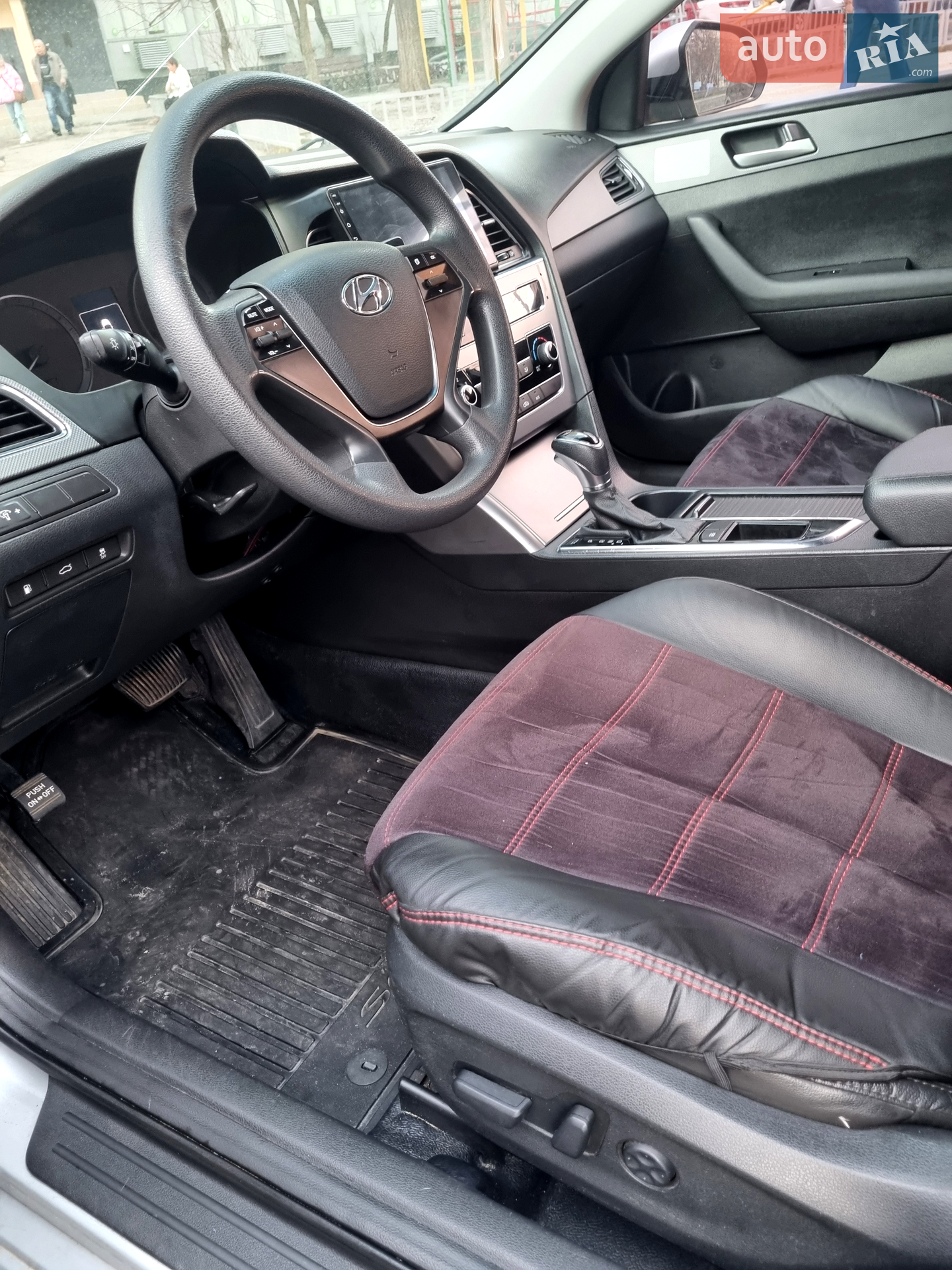 2017 Hyundai Sonata - мініатюра 9