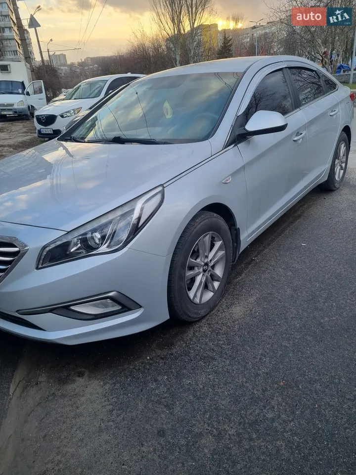 2016 Hyundai Sonata - мініатюра 24