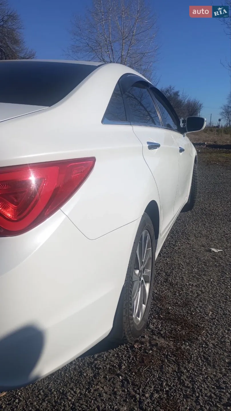 2013 Hyundai Sonata - мініатюра 10