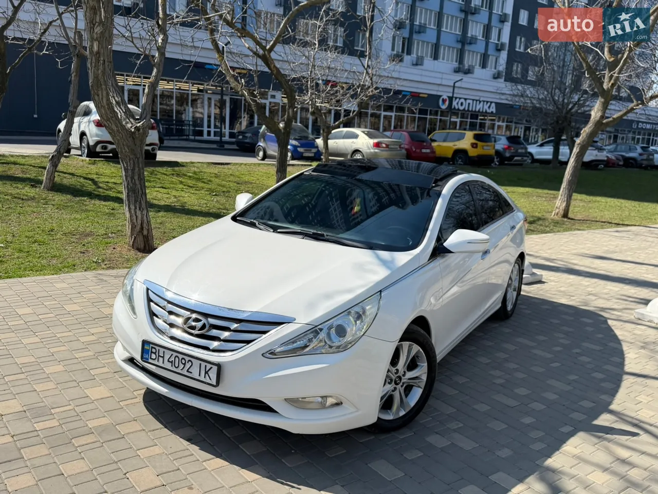 2011 Hyundai Sonata - мініатюра 31