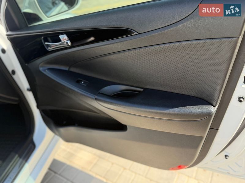 Седан Hyundai Sonata 2011 в Одессе фото 38 Седан Hyundai Sonata 2011 в Одессе