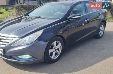 Седан Hyundai Sonata 2010 в Черкасах
