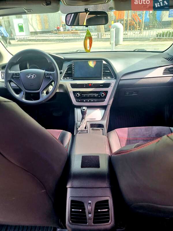 Седан Hyundai Sonata 2017 в Днепре