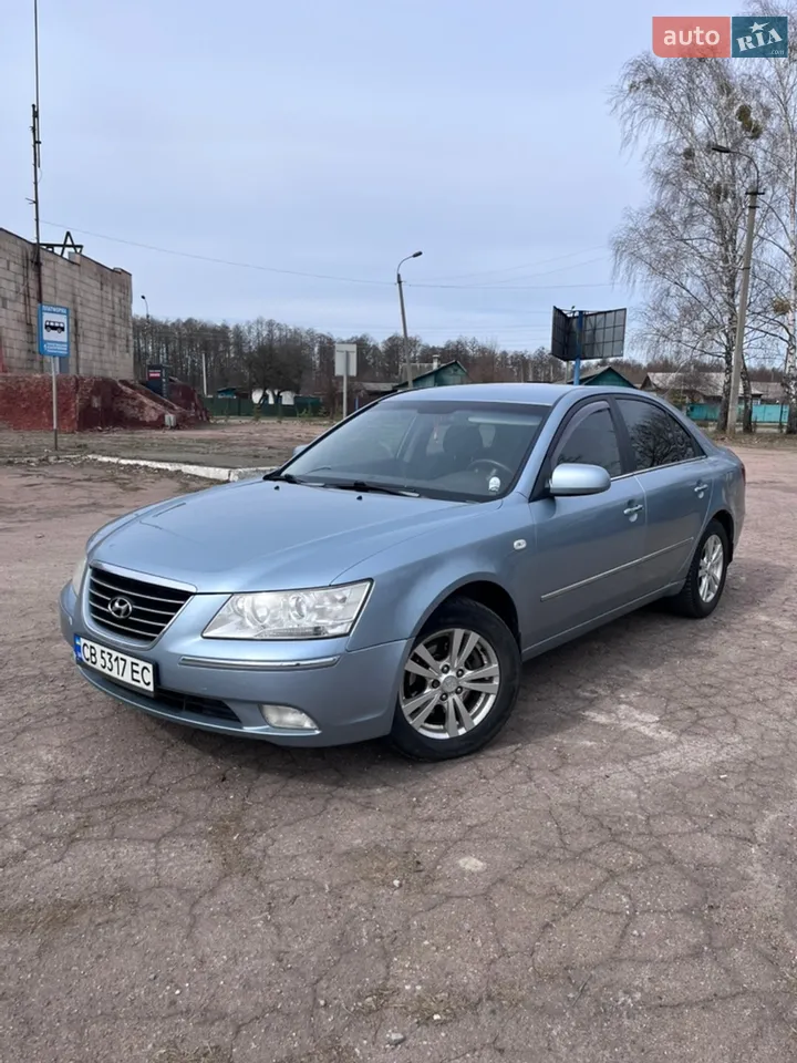2010 Hyundai Sonata - мініатюра 8