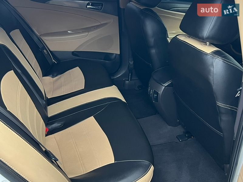 Седан Hyundai Sonata 2011 в Одессе