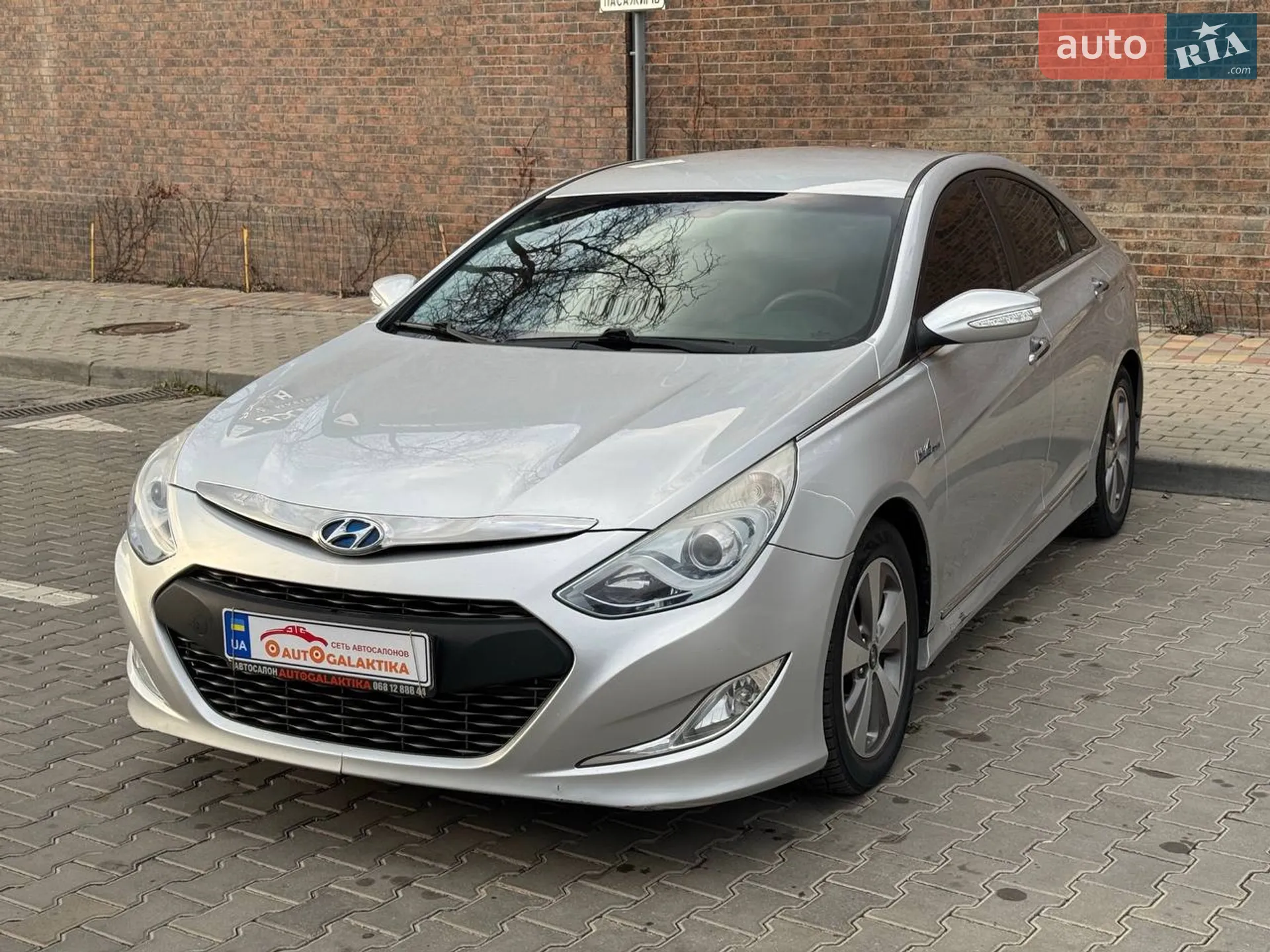2011 Hyundai Sonata - мініатюра 4