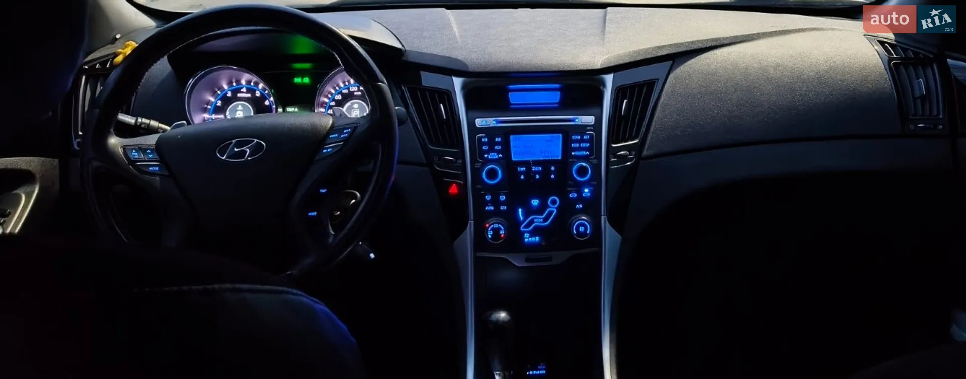 2010 Hyundai Sonata - мініатюра 5