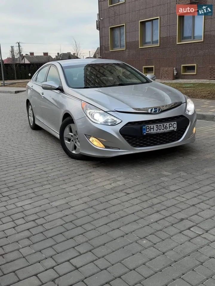 2011 Hyundai Sonata - мініатюра 13