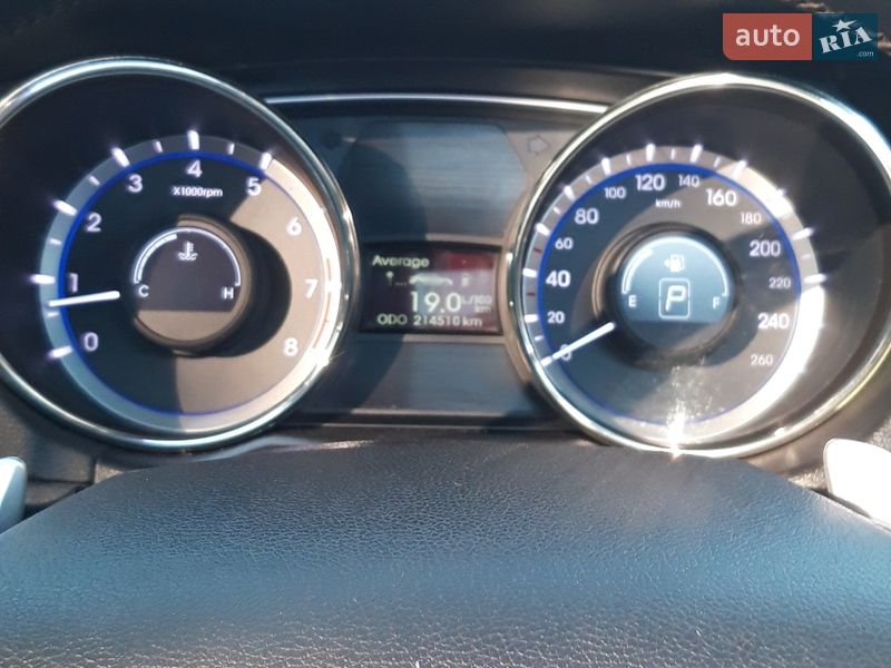 Седан Hyundai Sonata 2010 в Ромнах фото 31 Седан Hyundai Sonata 2010 в Ромнах