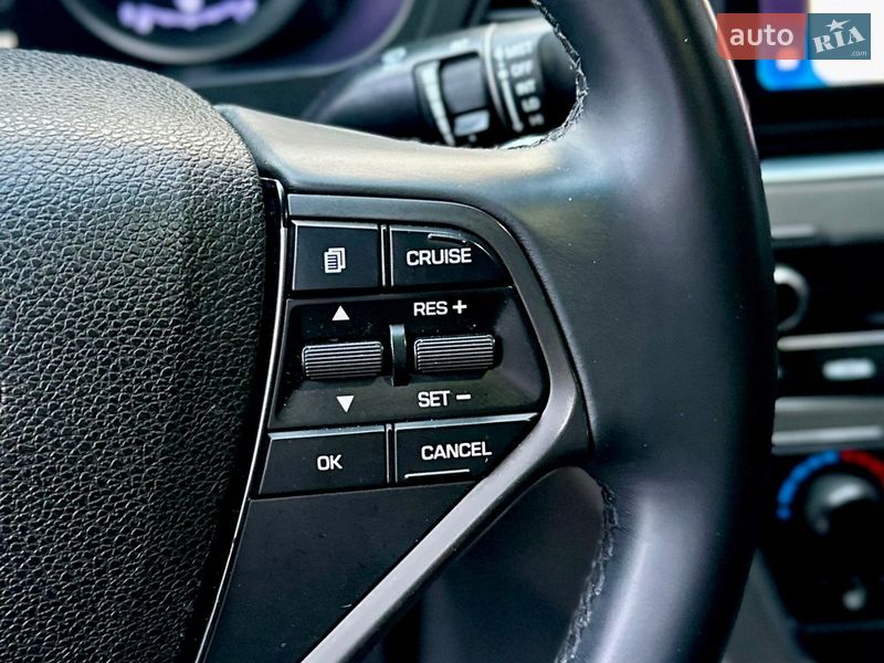 Седан Hyundai Sonata 2015 в Киеве фото 25 Седан Hyundai Sonata 2015 в Киеве