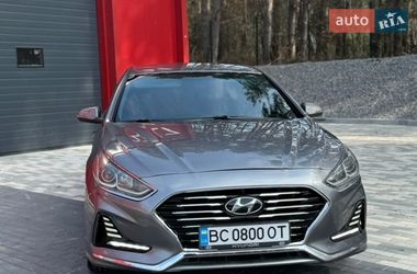 Седан Hyundai Sonata 2018 в Львове