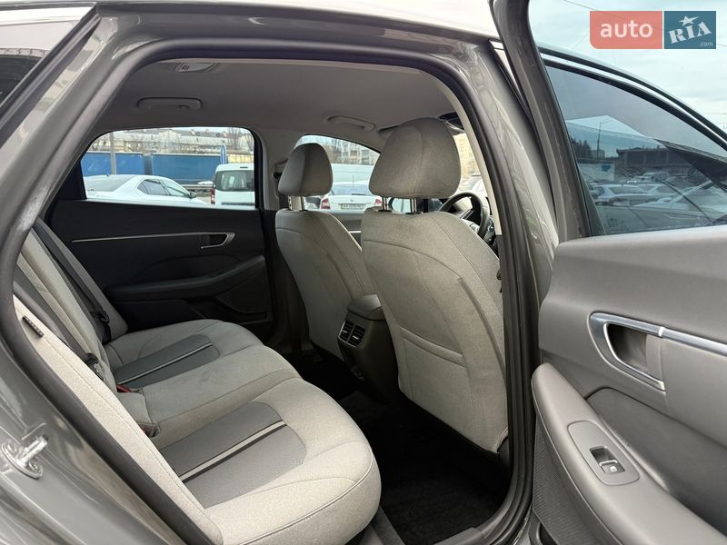 Седан Hyundai Sonata 2020 в Киеве