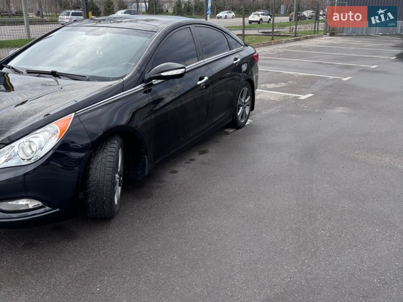 Седан Hyundai Sonata 2011 в Киеве фото 3 Седан Hyundai Sonata 2011 в Киеве