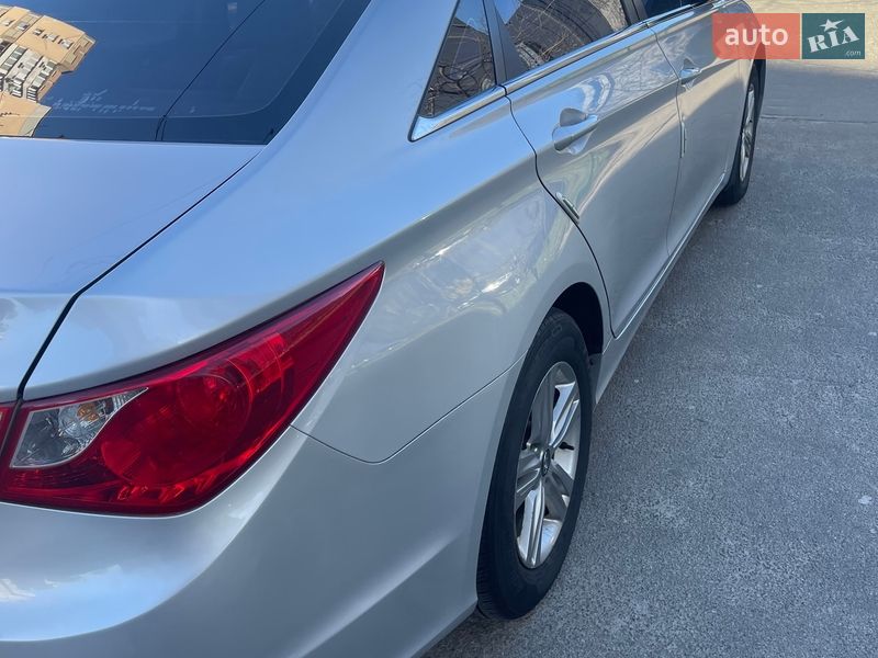 Седан Hyundai Sonata 2013 в Киеве фото 5 Седан Hyundai Sonata 2013 в Киеве