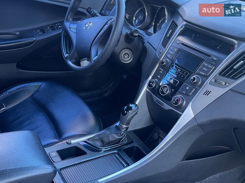 Седан Hyundai Sonata 2013 в Киеве фото 12 Седан Hyundai Sonata 2013 в Киеве