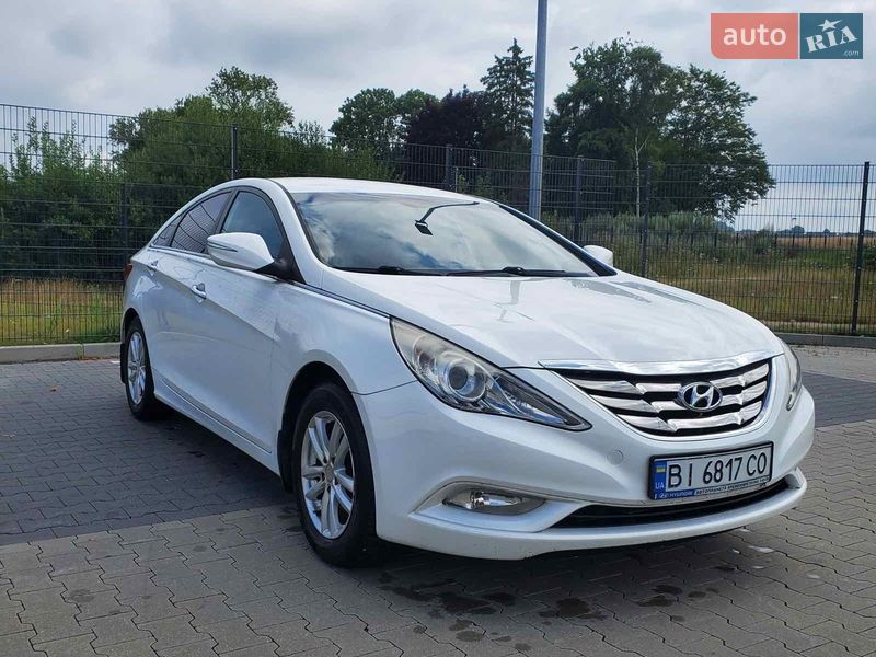 Hyundai Sonata 2012