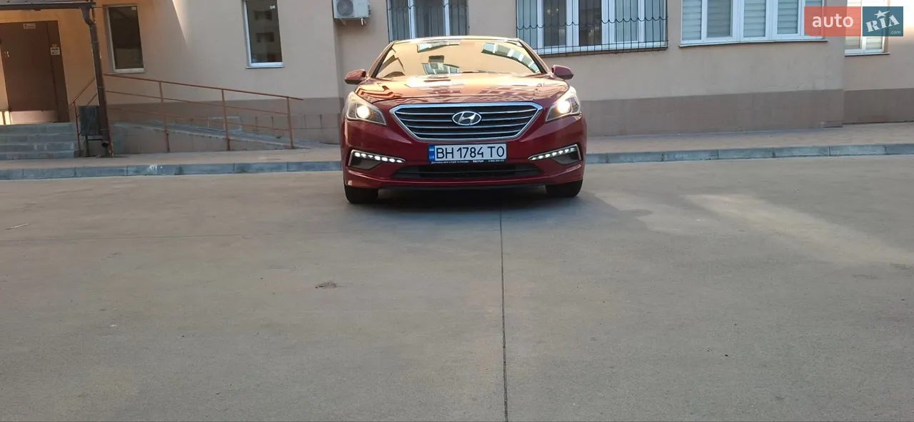 2016 Hyundai Sonata - мініатюра 31