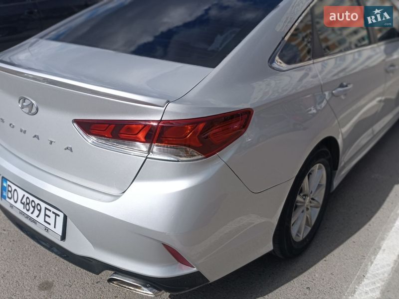 Седан Hyundai Sonata 2017 в Львові