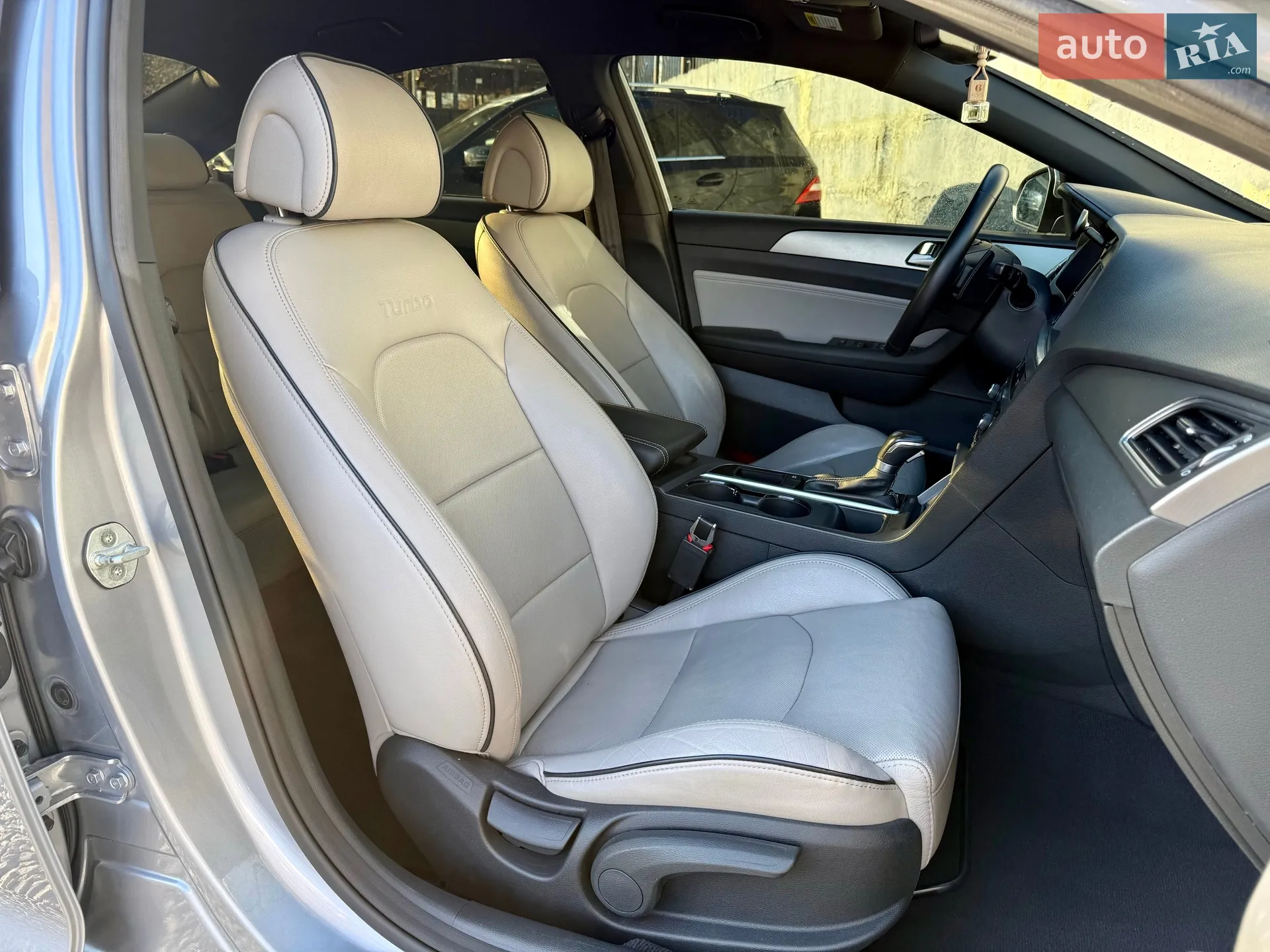 2014 Hyundai Sonata - мініатюра 10