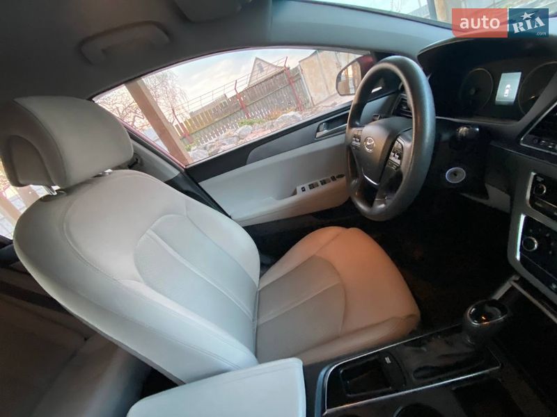 Седан Hyundai Sonata 2015 в Узині