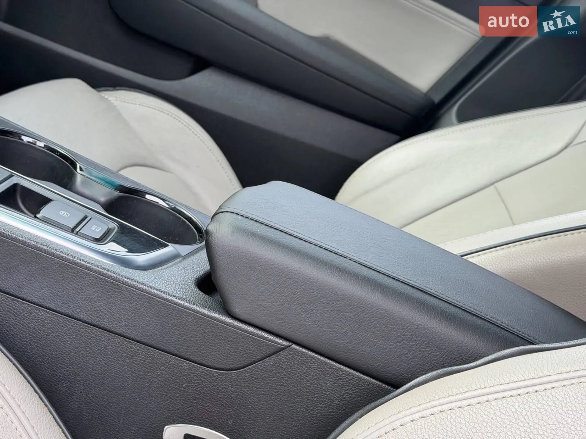 2015 Hyundai Sonata - мініатюра 30