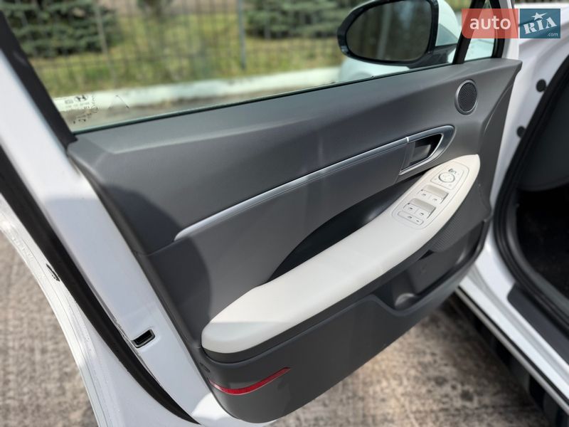 Седан Hyundai Sonata 2024 в Киеве фото 11 Седан Hyundai Sonata 2024 в Киеве