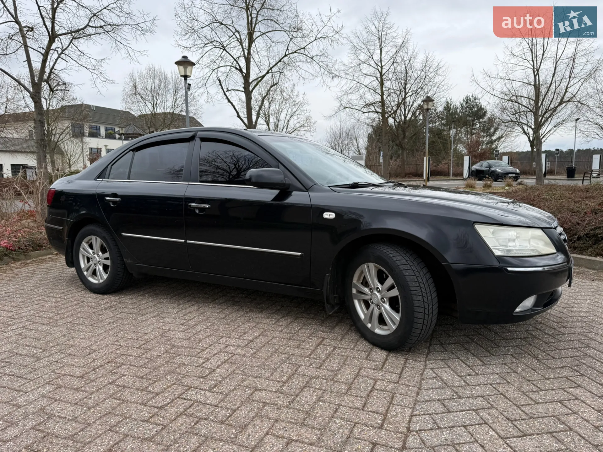 2010 Hyundai Sonata - мініатюра 4