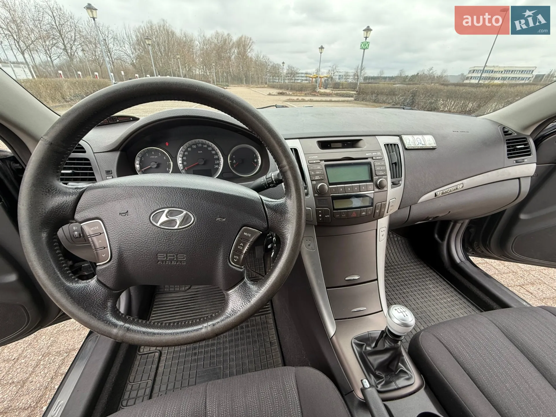 2010 Hyundai Sonata - мініатюра 14