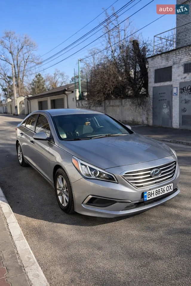 2017 Hyundai Sonata - мініатюра 12