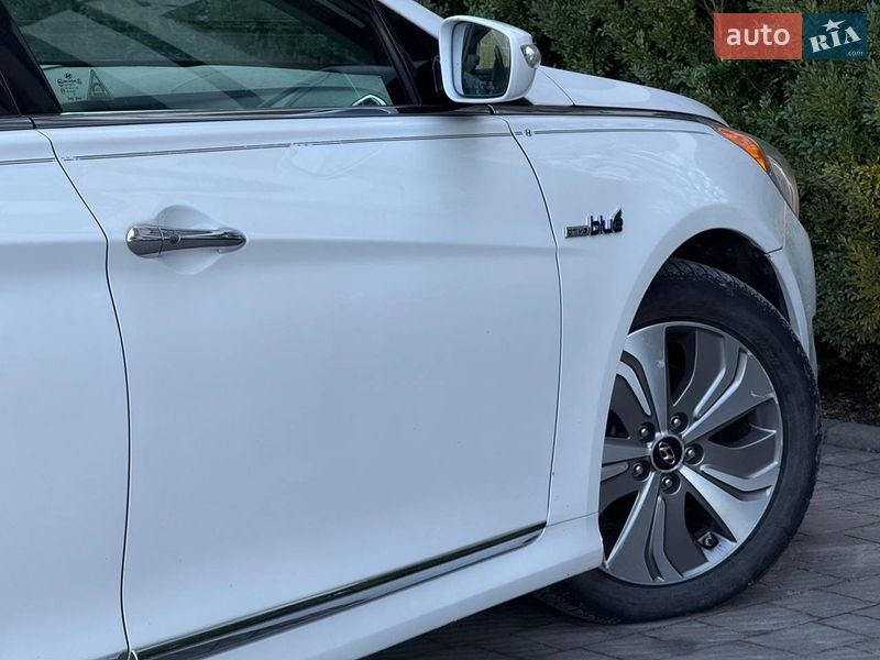 Седан Hyundai Sonata 2013 в Стрые фото 25 Седан Hyundai Sonata 2013 в Стрые