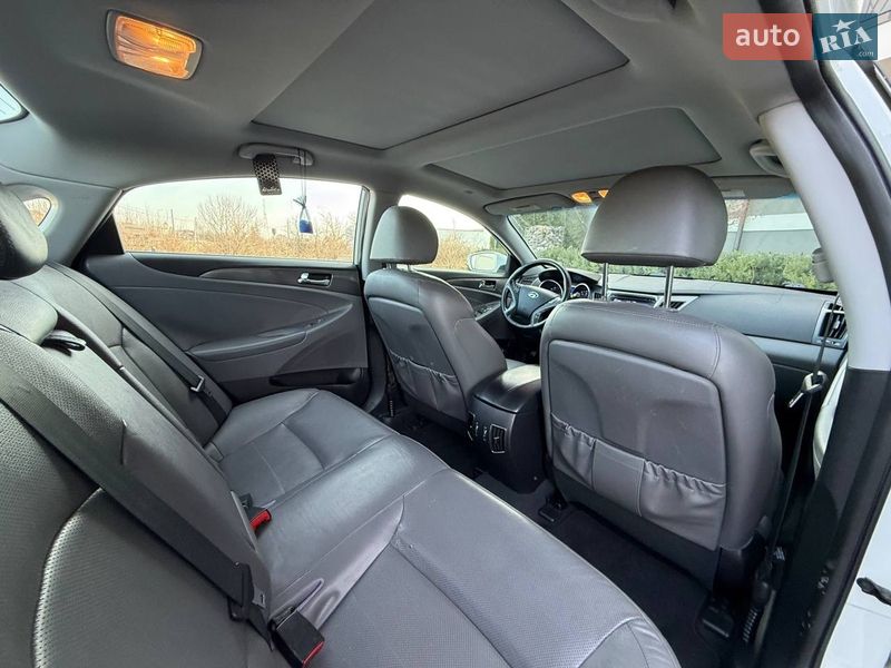 Седан Hyundai Sonata 2013 в Стрые фото 37 Седан Hyundai Sonata 2013 в Стрые